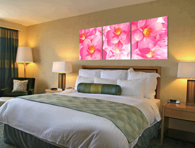 flowers-print-on-canvas-bedroom-decor-idea