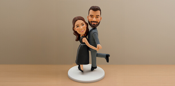 Couple Bobbleheads