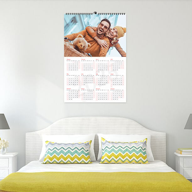 poster-calendar-with-married-couple